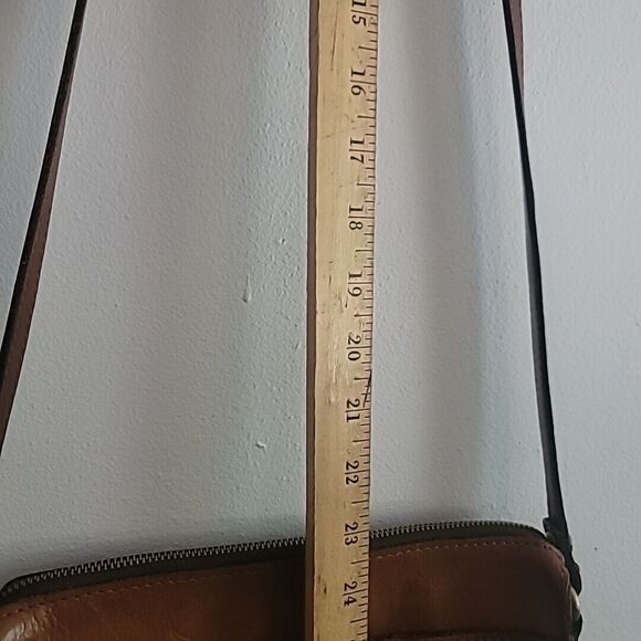 Patricia Nash Leather w/Bright Wooden Bead Front- Top Zip Crossbody Bag/Purse - Picture 14 of 15